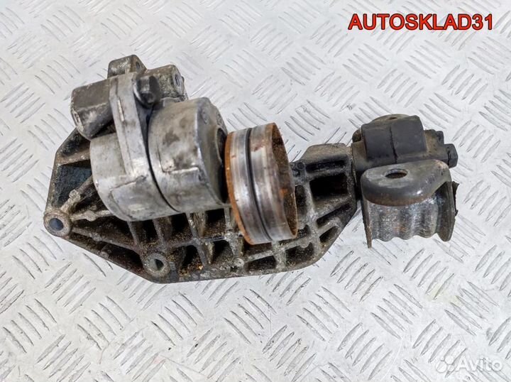 Кронштейн двигателя Opel Vectra B x16xel 90468139