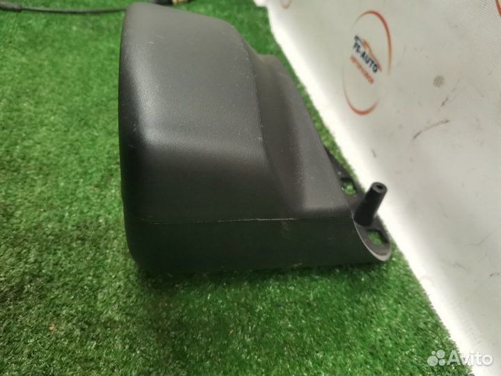 Пластик подрулевой Dodge Journey 2.4 ED3 2010