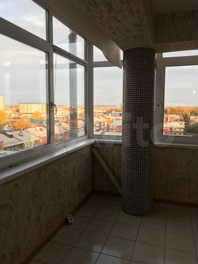 2-к. квартира, 60 м², 9/10 эт.