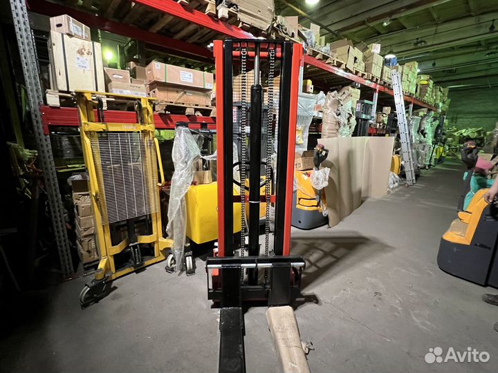 Штабелер гидравлический раздвижной 1 т 2,5 м