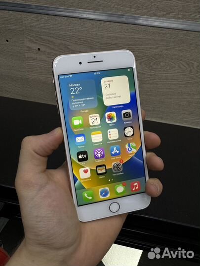 iPhone 8 Plus, 64 ГБ