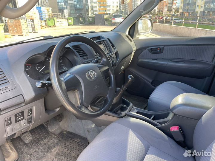 Toyota Hilux 2.5 МТ, 2012, 192 800 км