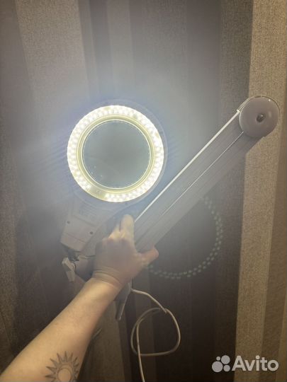 Лампа с креплением