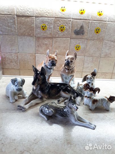 Фарфоровые статуэтки