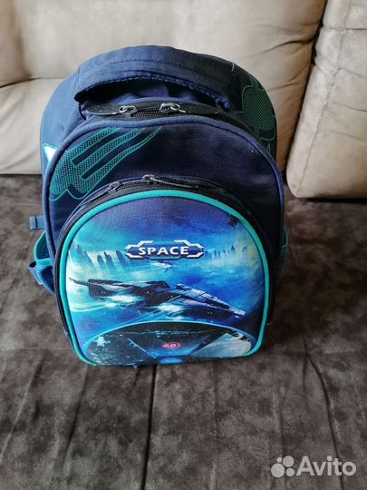 Школьный рюкзак