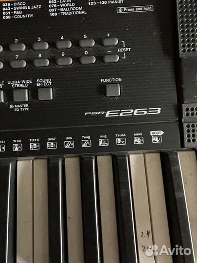 Синтезатор yamaha psr e263