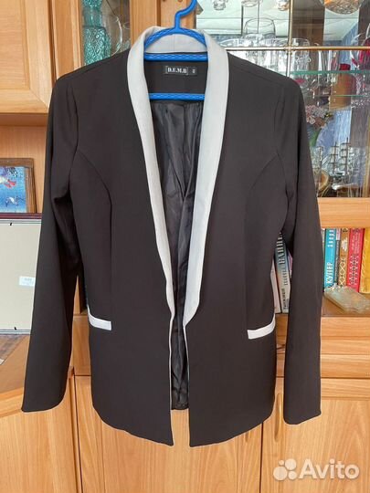 Пиджак женский
