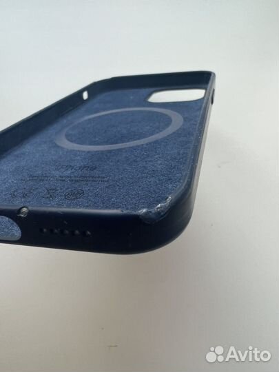 Чехол на iPhone 12