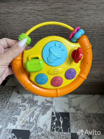 Развивающие игрушки для малышей пакетом