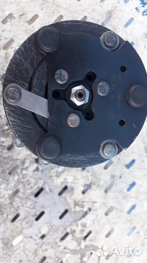 Компрессор кондиционера Ford Fusion Fiesta Focus 1