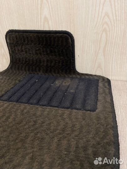 Коврик салона Mercedes Benz E250 W211 M272.922