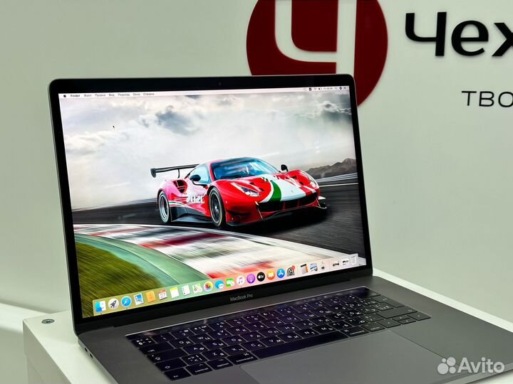 MacBook Pro 15 2018 Touch Bar SSD 500 Core i7 16Гб