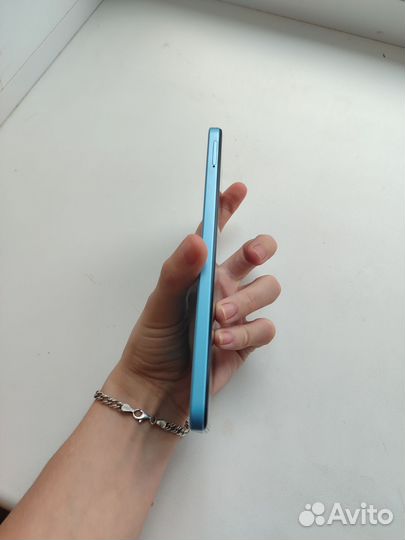 Xiaomi 12, 8/256 ГБ