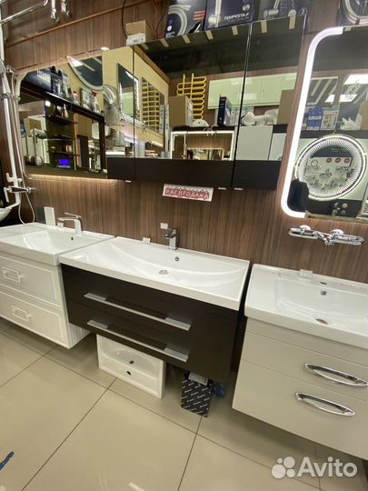 Комплект мебели для ванной 100