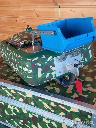 Кораблик для рыбалки