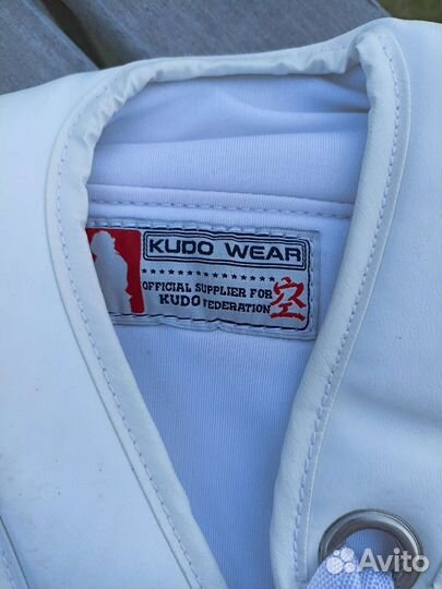 Нагрудник для тэквандо