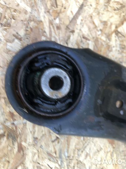 Рычаг передний правый Opel Meriva A 2003-2012