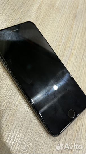 iPhone 8 Plus, 64 ГБ