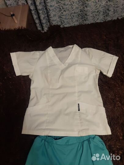 Медицинский костюм женский