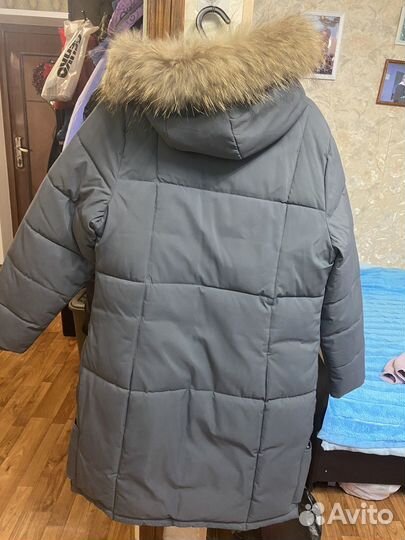 Пуховик зимний женский