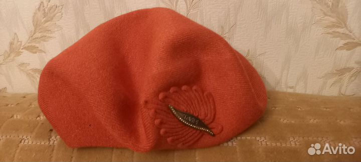 Берет женский