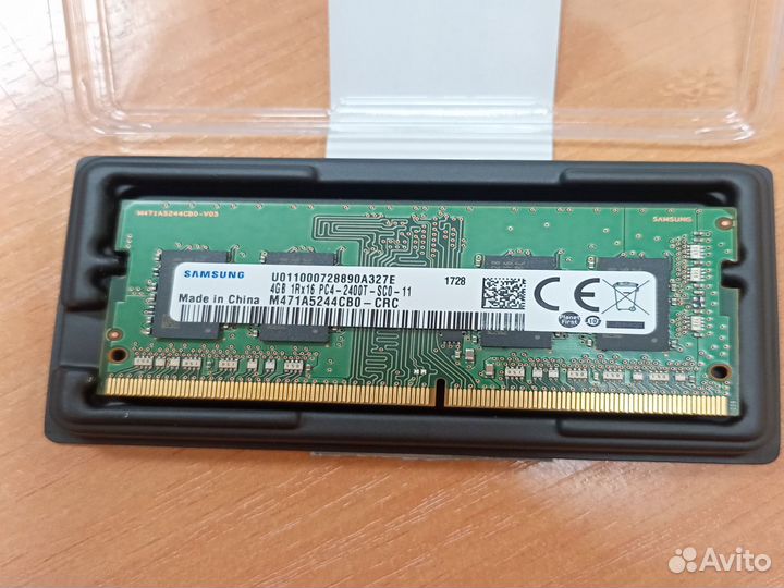 Оперативная память SO-dimm Samsung DDR4 4 гб