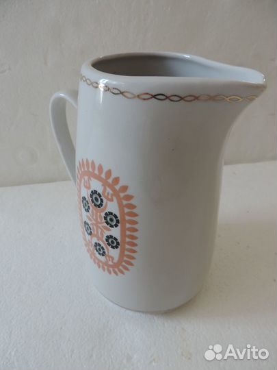 Заварной чайник,молочник