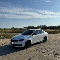 Skoda Octavia 1.8 AMT, 2017, 172 000 км, с пробегом, цена 1 690 000 руб.