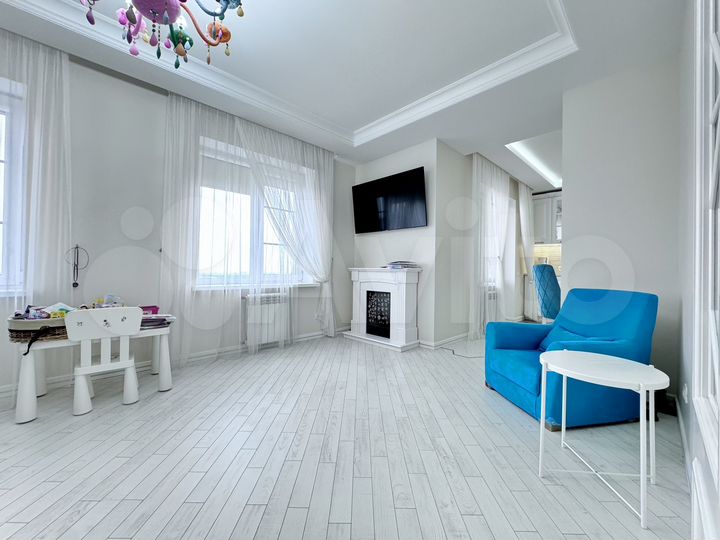 3-к. квартира, 82 м², 19/20 эт.