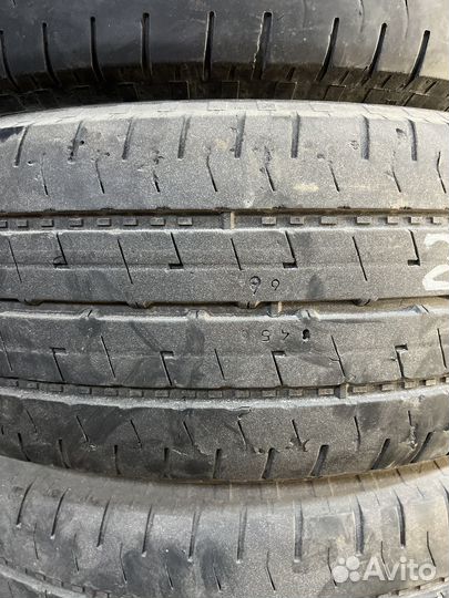 Nokian Tyres Hakka C2 215/60 R17C 104H