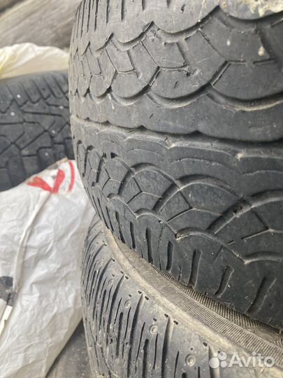 Yokohama BluEarth AE01B 9/65 R17