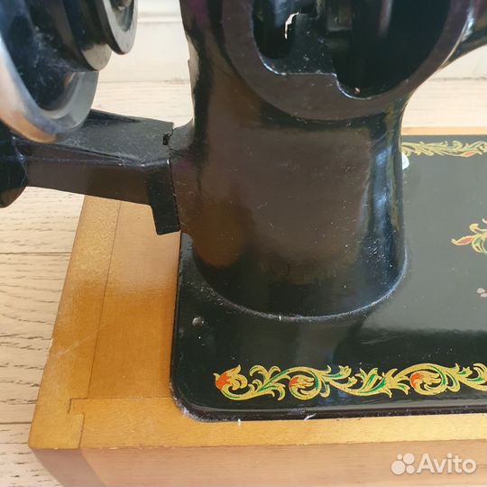 Швейная машинка Подольск ручная