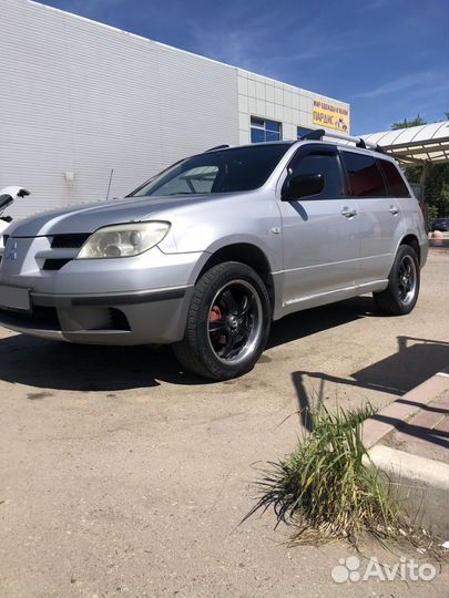 Mitsubishi Outlander 2.4 AT, 2003, 204 000 км