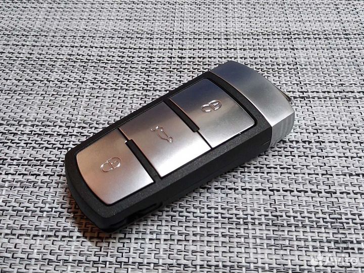 Ключ Фольксваген Пассат б6 новый 433 мгц