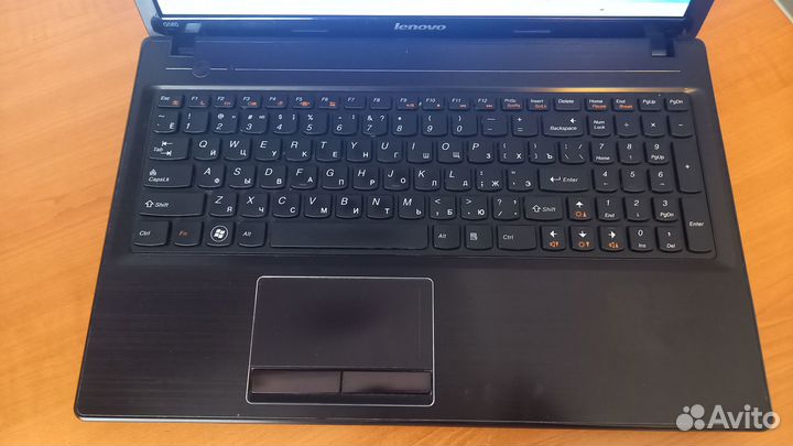 Lenovo / 15.6” / i3 / SSD+HDD / Nvidia GeForce 2gb