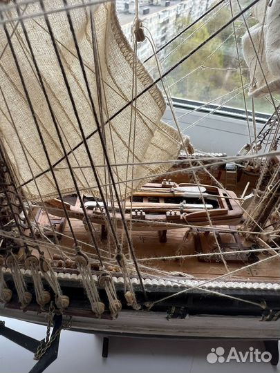 Сборная модель корабля из дерева