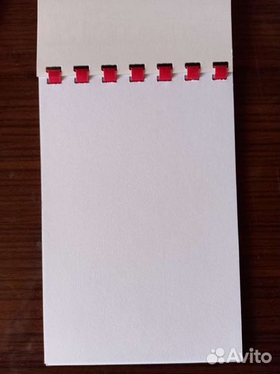 Блокноты и карты игральные