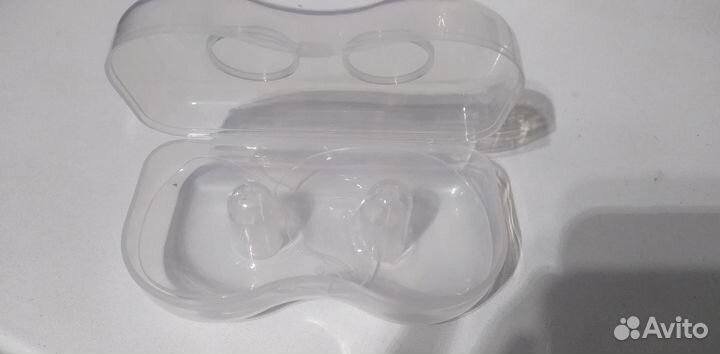 Накладки на грудь