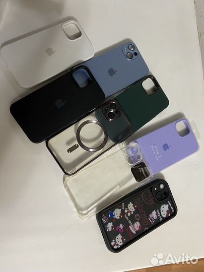 Чехол на iPhone 13