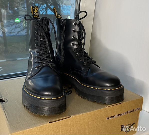 Dr. Martens Jadon 41