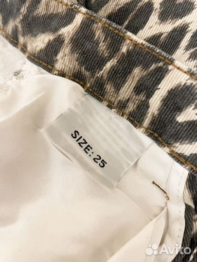 Леопардовые джинсы