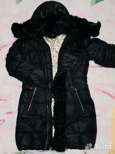 Пуховик женский с мехом 46