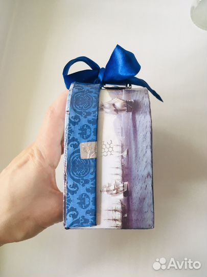 Коробка подарочная