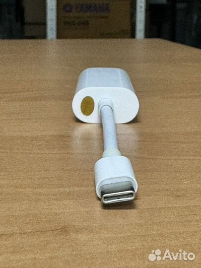 Адаптер Apple Thunderbolt 3 (USB-C) /Thunderbolt 2