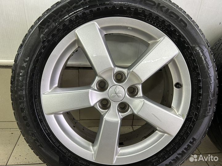 Диски r18 с летней резиной