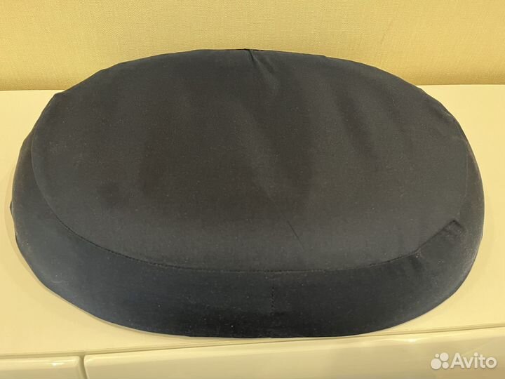 Ортопедическая подушка на сиденье