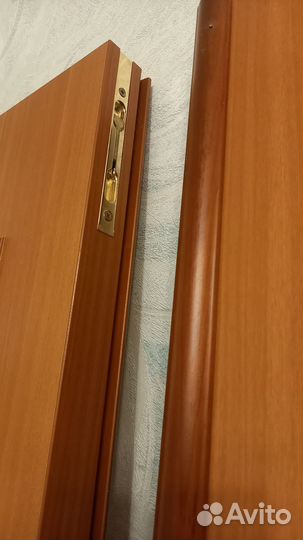 Двери межкомнатные б/у с коробкой