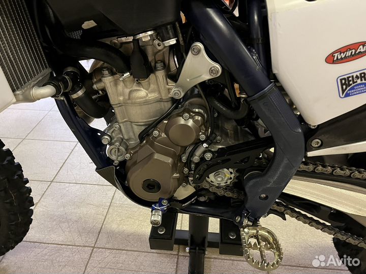 Мотоцикл кросс Husgvarna FC 350