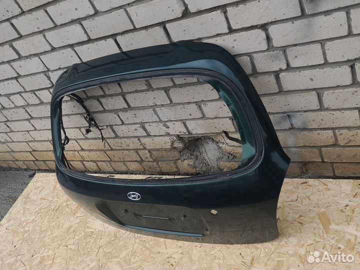 Крышка багажника Hyundai lantra J2 1995-1999