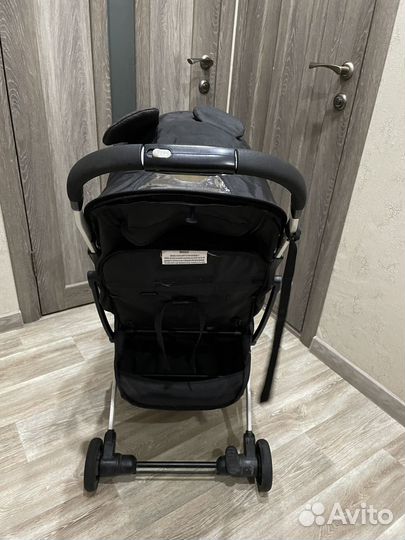 Коляска прогулочная yoya plus